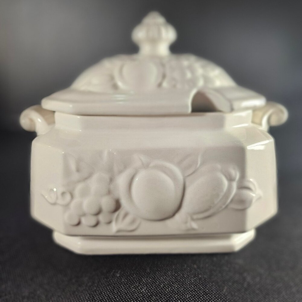 Vintage Himark Kitchen Gourmet White Embossed Fruit Motif Gravy Soup Tureen
